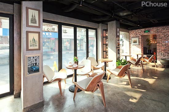 冷调酷感十足 轻工业混搭风餐厅