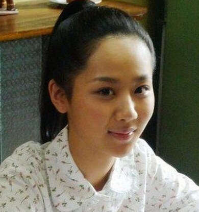 杨紫演技获赞网友质疑整容 从战长沙到大秧歌杨紫脸型