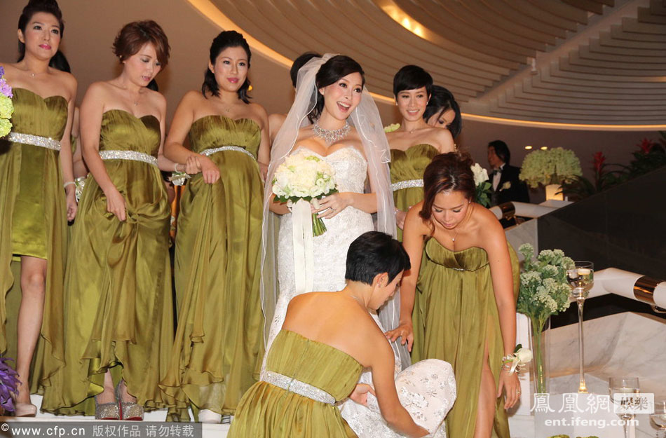 精选:TVB艺人钱嘉乐汤盈盈香港举行婚宴[高清
