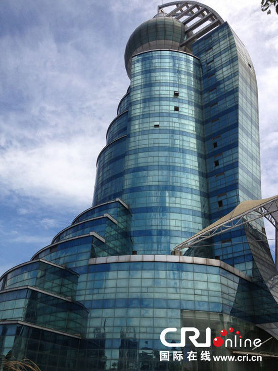 鄂尔多斯千亿债务:工地大量停工 烂尾楼林立 -