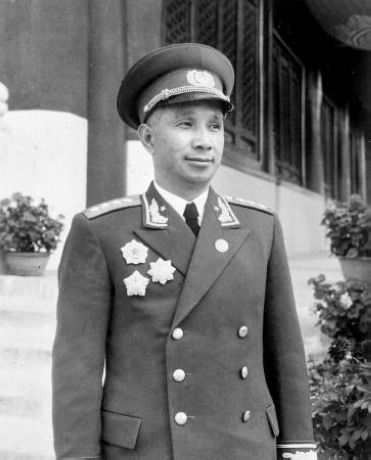 某开国上将谈军史奚落粟裕:他打过鲁南战役?