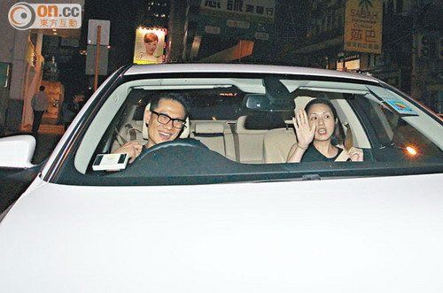 杨千嬅出行素颜憔悴 见拍照捂脸闪人(图)