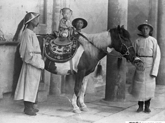 清朝十二帝:光绪帝和他的四个男人之谜_江苏频道_凤凰网