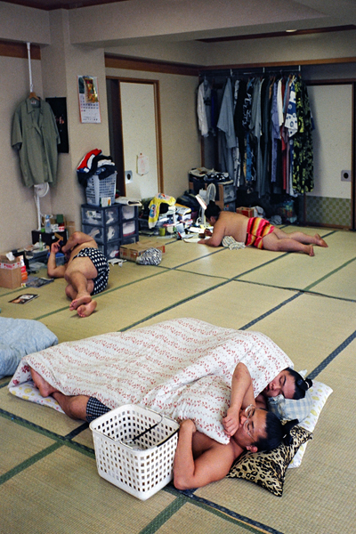 日本相扑手的日常生活