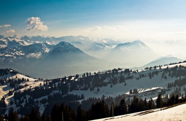 瑞士:未开中国游客专车未人满为患