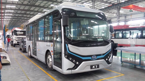 中国制造新典范 天津比亚迪纯电动客车