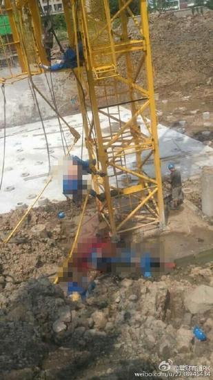 武汉塔吊事故4工人被活活摔死 项目经理已被警