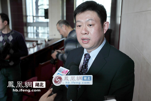 武汉市环保局副局长:转变发展方式是治污关键