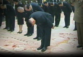 金正恩当选第一书记后前往锦绣山太阳宫