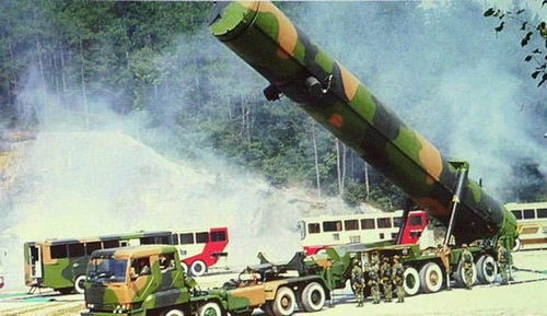 静乐县杜家村学区_军事报道_外媒:中国东风-31导弹可机动变轨并释放大量诱饵