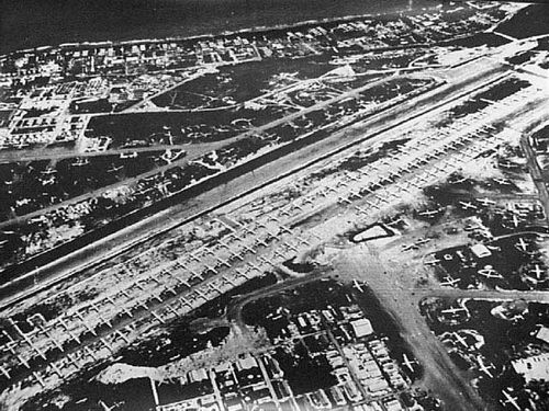 日纪念东京大轰炸69周年 约10万人被美军炸死