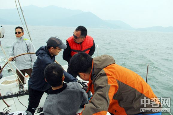 海上培训教练郭子华:驾驶帆船的第一课与最后