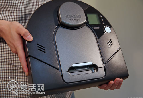 7款清洁机器人综述:到底谁能把地板清干净?
