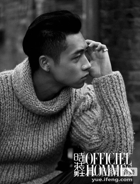 天娱传媒旗下歌手魏晨，近日受《 时装男士L`OFFICIEL HOMMES 》的邀请拍摄了一组颇具质感的秋季时尚大片。