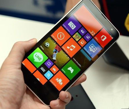 Lumia1320或下月上市 售价疑超2000元