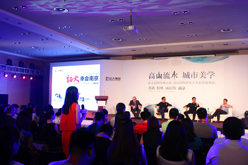 1万左右的摩托车_南京月收入1万(2)