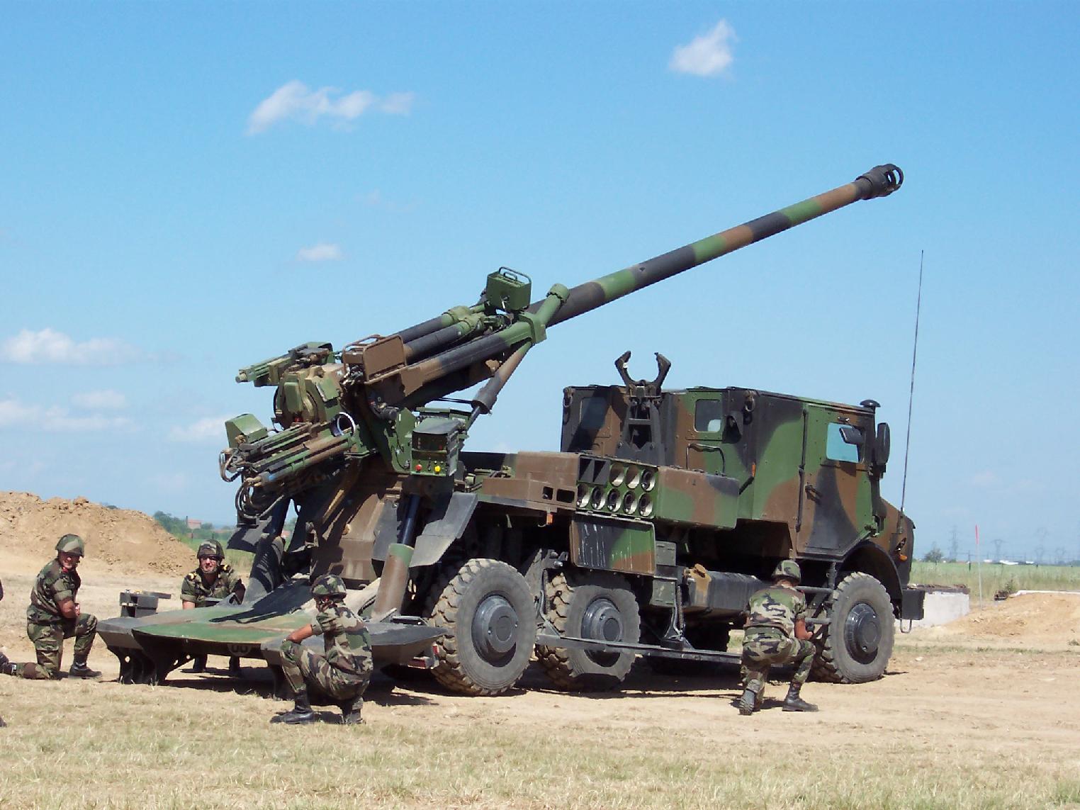 法国"凯撒"155毫米自行火炮(资料图)