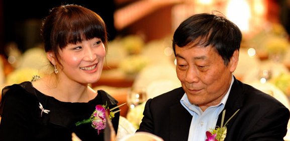 宗庆后:以后会帮接班的女儿"擦屁股"