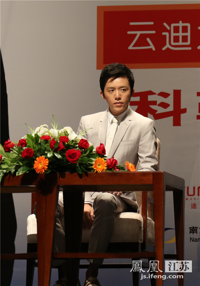 享音乐_<em>共享</em>音乐图标_<em>双胞胎姐妹共享一男</em>_共