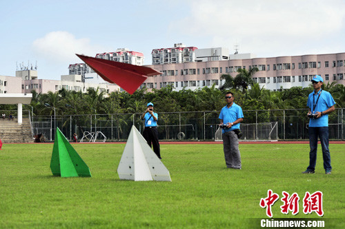 千名<em>青少年</em>航模<em>爱好</em>者齐聚海口放飞梦想_财经