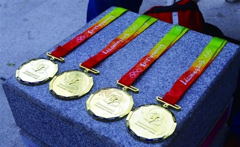 沈阳奥体中心外卖 金牌 外表足以以假乱真(图)