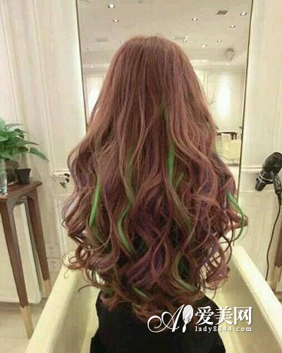 11款凌乱<em>发型</em>图片 彰显随性明星范儿_时尚频道