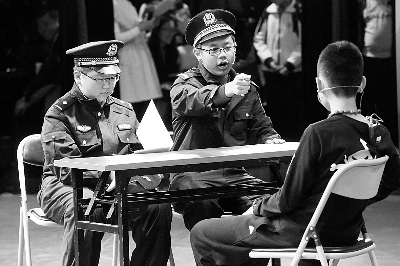 热词成素材 短剧挺时髦|转发|贴吧