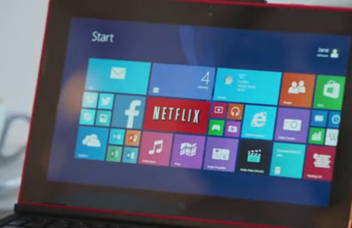诺基亚Lumia 2520运行Windows 8系统（图片来自视频截图）