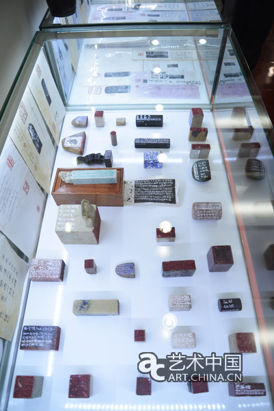 《燕京印派李羊民篆刻艺术展》在新华书画院举