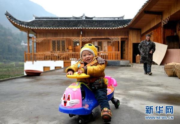 2014年中央一号文件公布　以改革推进农业现代化