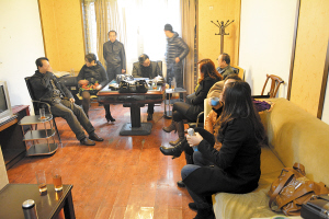 借新闻忽悠下线 昆明警方端掉四川籍传销团伙