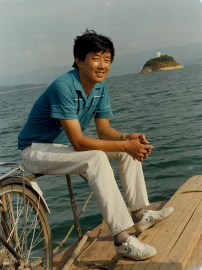 【逝者】李君旭(蛐蛐儿)|织锦厂|蛐蛐儿_凤凰读