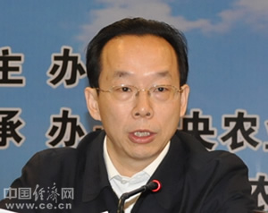 曾一春任农业部党组成员(图)|干部|党组