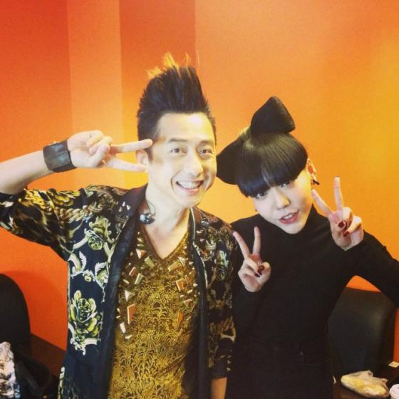 庾澄庆吴莫愁再传绯闻 相差31岁 哈愁恋 被粉丝