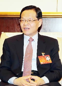 广西壮族自治区党委副书记、自治区主席陈武代