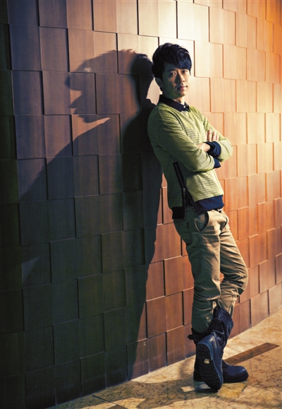 现在想来,我们好像 从来没有在一起过|滚石|专辑