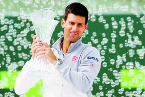 完胜纳达尔迈阿密大师赛小德捧杯|捧杯|连胜_凤