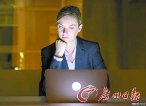 　　法国新劳动法规定，下班后发工作邮件违法。（资料图片）