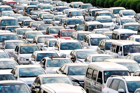 长假最后一天高速又现塞车|林桂炎|羊城