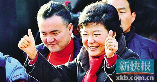 米歇尔,朴槿惠她们算年轻漂亮吗?