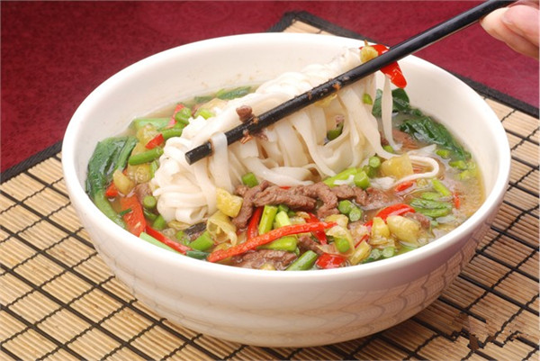 长沙不合格米粉厂和门店将整顿 商家推一次性