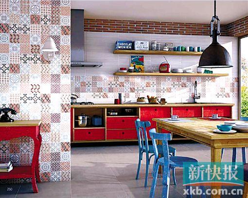 红色系花砖(25cm×375cm,共两件)    参考价格:1466元/套    品牌:Dune    地点:美居新生活欧洲陶瓷之家