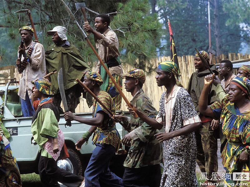 在比利时人离开后,政权交还给占多数人口的胡图族.在1962年卢旺达独
