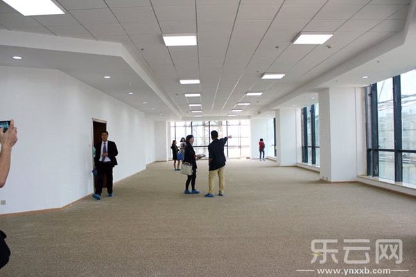 银都汇1000平方米精装样板层开放|精装|写字楼