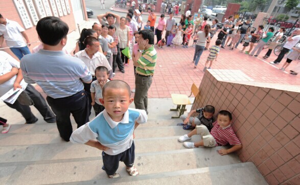 北京幼升小政策频繁变动 非京籍孩子有学难上