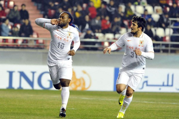 国安祝福5国脚_国脚收入(3)