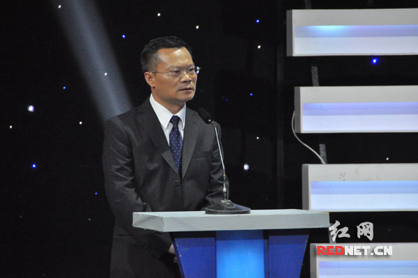 (益阳市市长胡忠雄。赵静 摄)