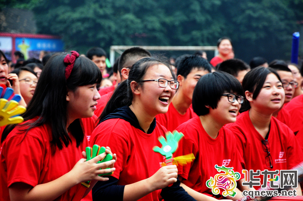 现场同学们笑声不断