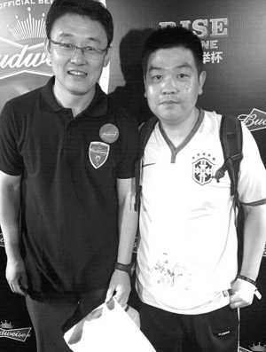 听快报记者说起民间世界杯有几百支球队参加前