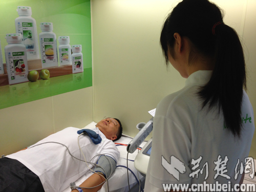 武汉街头流动体检显示肥胖钙质流失动脉硬化较